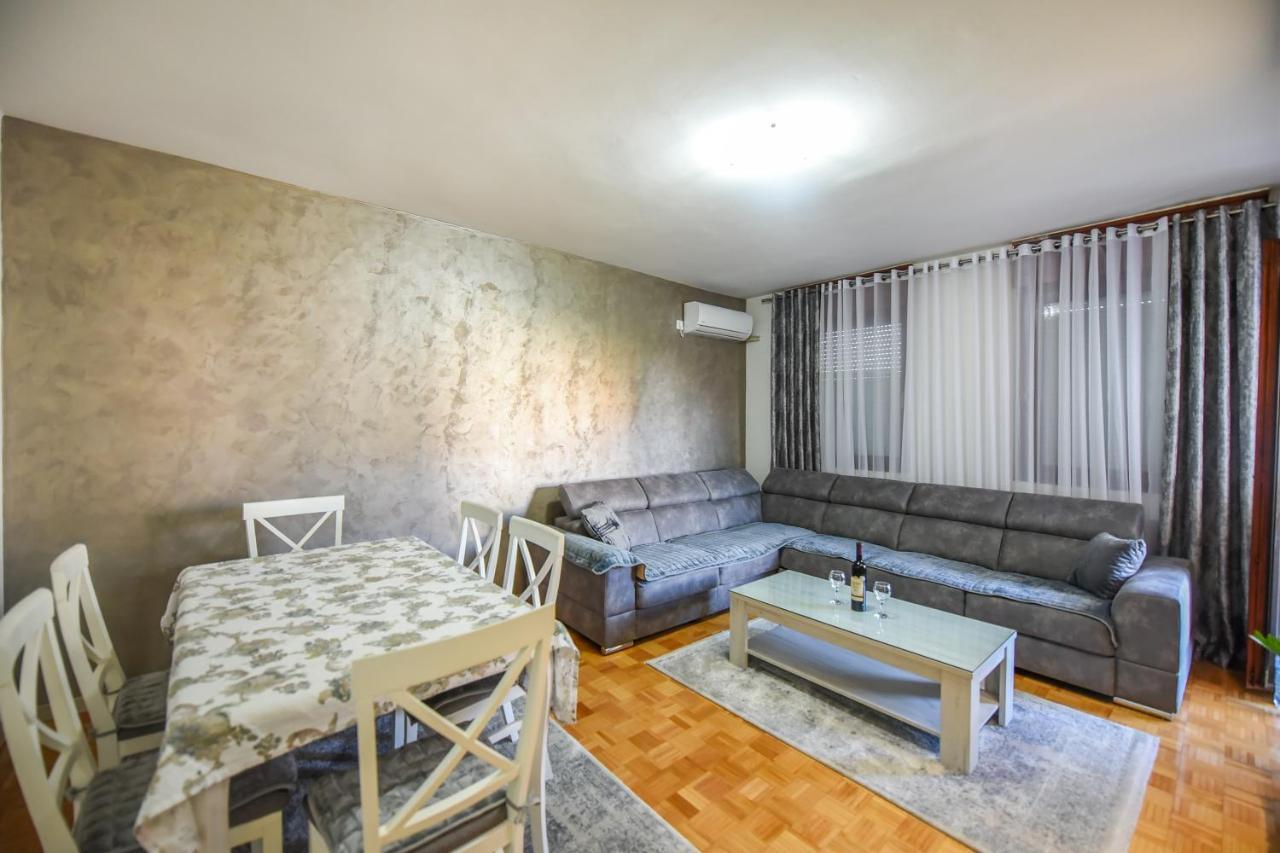 Apartman Vukcevic Podgorica Bagian luar foto